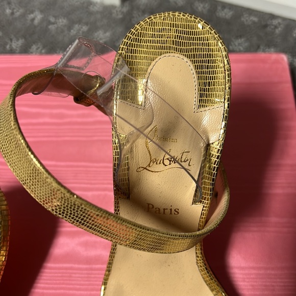 Louboutin heels - Picture 4 of 4